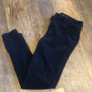American Eagle navy blue corduroy jeans
